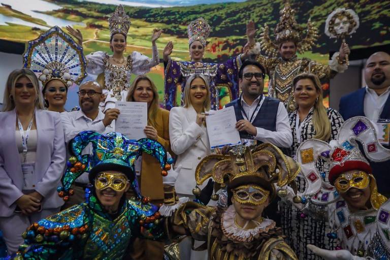 Firma convenio Sectur con Cometud en Tianguis Turístico