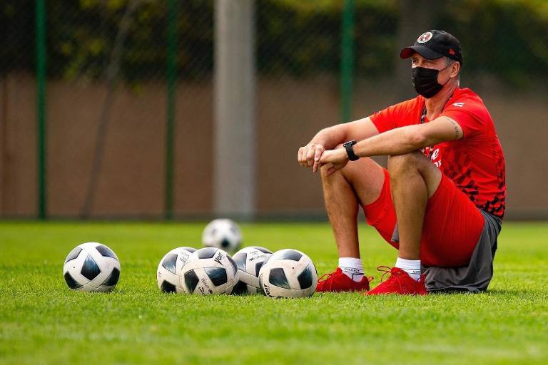 Los Xolos anuncian la salida de Robert Dante Siboldi como su director técnico