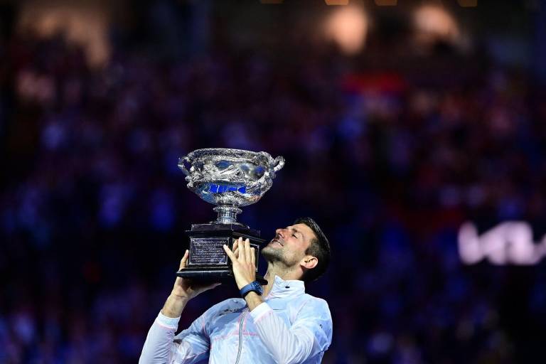Novak Djokovic conquista su décimo Abierto de Australia