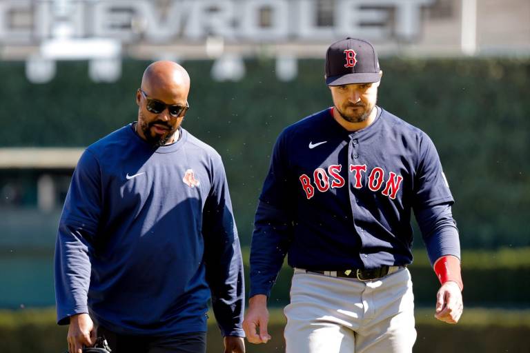 Adam Duvall se fractura una muñeca; sin fecha estimada para volver