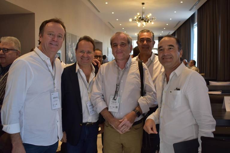 Realiza el IPADE su Encuentro Regional de Egresados, y así fortalecer su comunidad