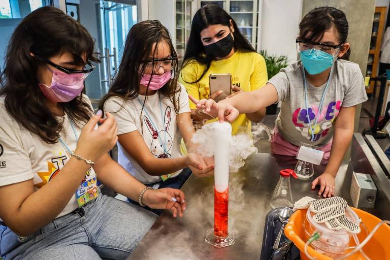 Viven una gran aventura científica en el Verano CienCiaSional 2022