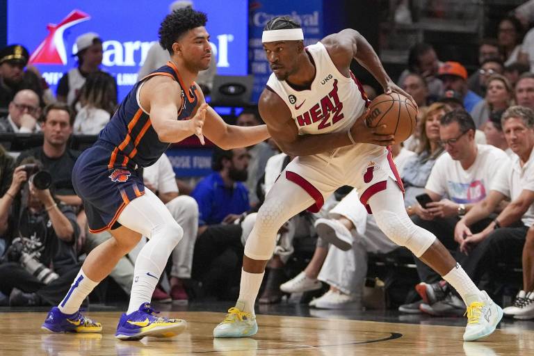 Jimmy Butler pone al Heat al frente en los Playoffs