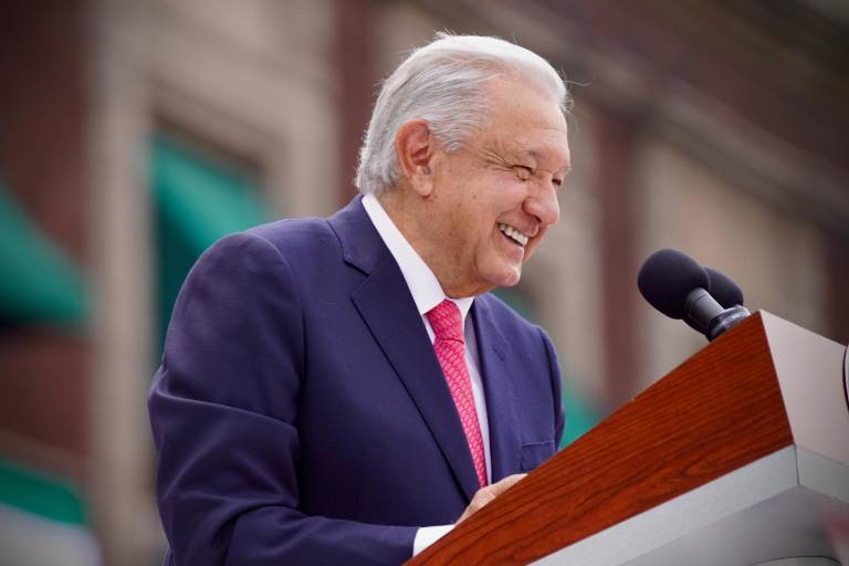 AMLO cierra el sexenio tal como empezó: usa datos falsos en su Sexto Informe, como ocurrió en los anteriores