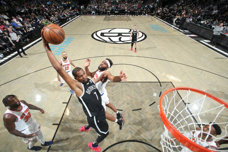 Kevin Durant anota 53 puntos y Nets supera a Knicks