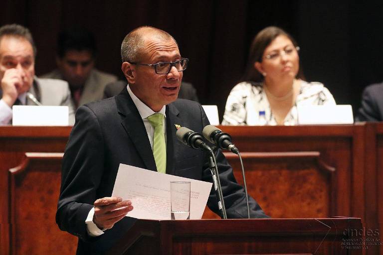 Ecuador acusa a México de promover impunidad; no dará salvoconducto a ex vicepresidente
