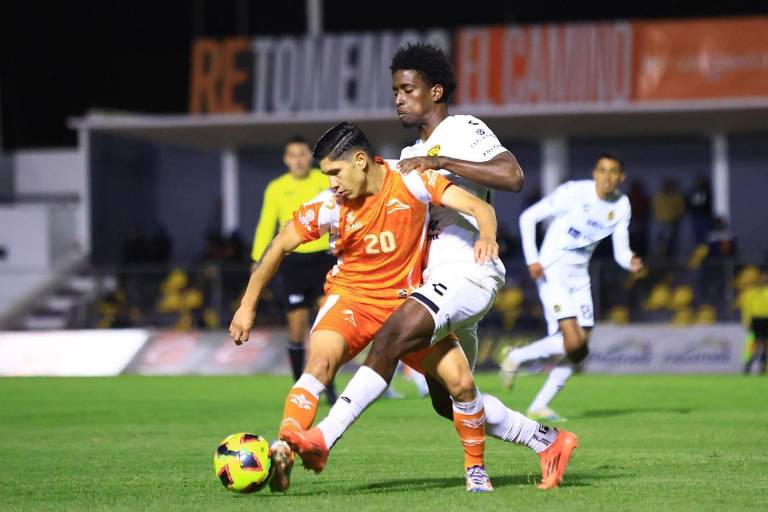 Dorados vuelve a las andadas; es goleado por Correcaminos