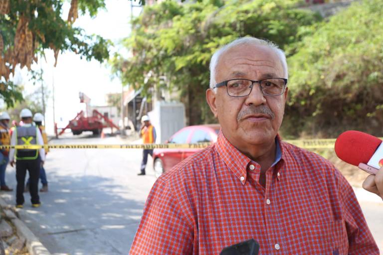 Vuelven a manifestarse vecinos del Cerro del Vigía en contra de torre de condominios