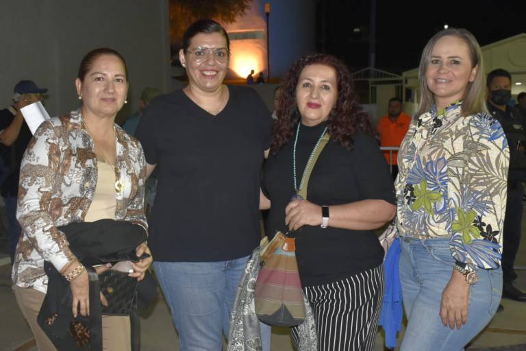 Enamora Ricardo Montaner a sus fans en su regreso a Culiacán