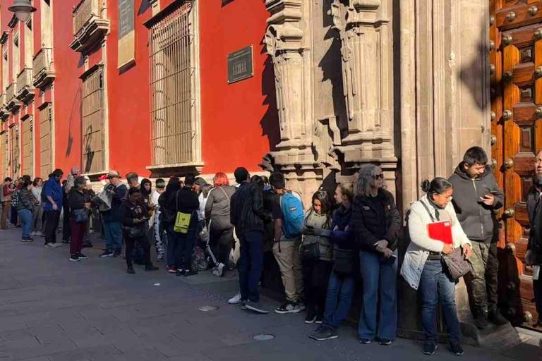 Restringen visitas guiadas a Palacio Nacional