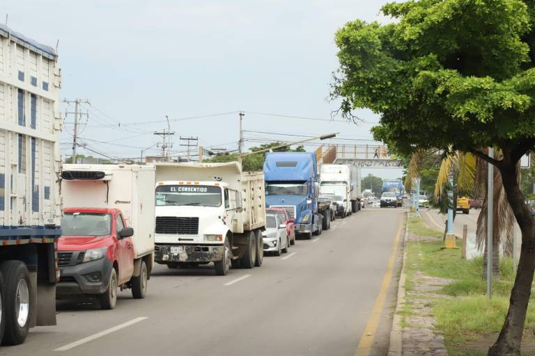Gobierno de Mazatlán intensifica supervisión de obra en el Libramiento Colosio para mitigar caos vial