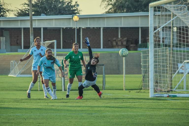Mazatlán FC Femenil arranca con sus juegos de preparación