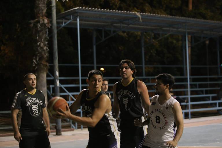 Poder Judicial logra sumar el triunfo en Liga Empresarial de baloncesto de Mazatlán