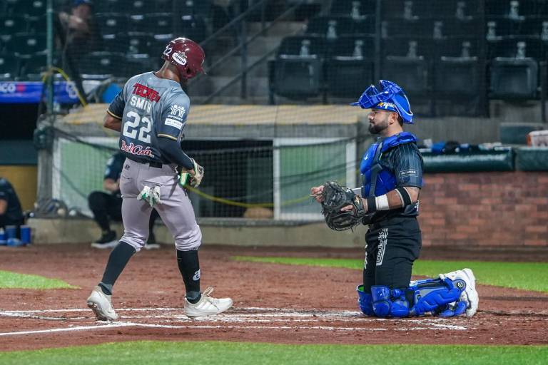 Tomateros de Culiacán logra su primera victoria de la temporada