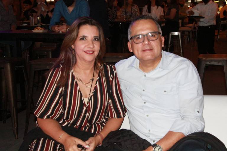 Carolina Ross deleita a los sinaloenses