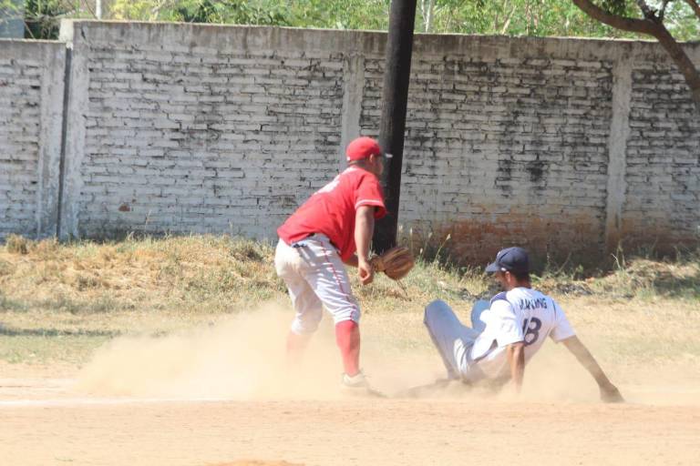 Liga de Beisbol Magisterial, en espera de que mejore la situación de la pandemia