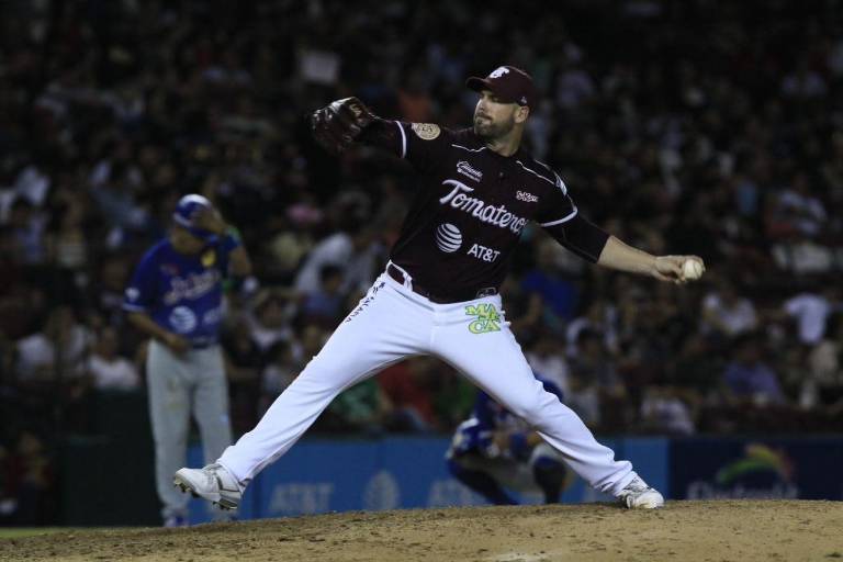 Derrick Loop regresa una campaña más a Tomateros de Culiacán