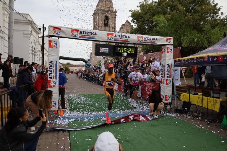 Geoffrey Kenisi Bundi se corona campeón del Medio Maratón de San Sebastián 2025