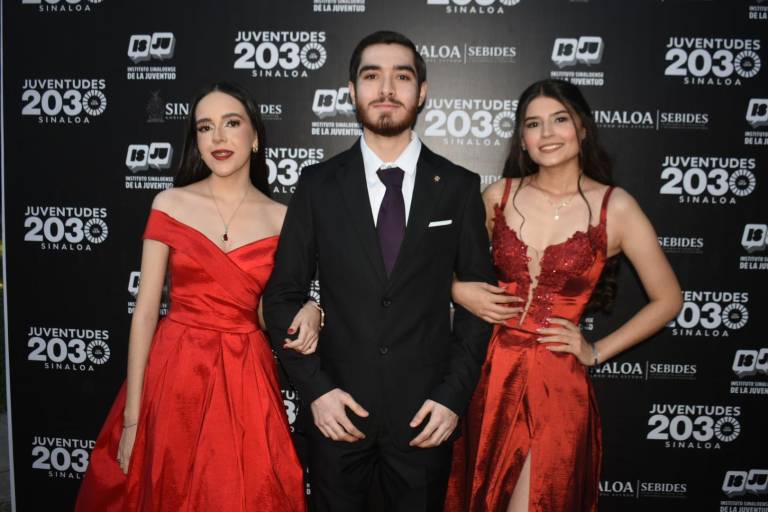 Premia el ISJU a destacados jóvenes activistas