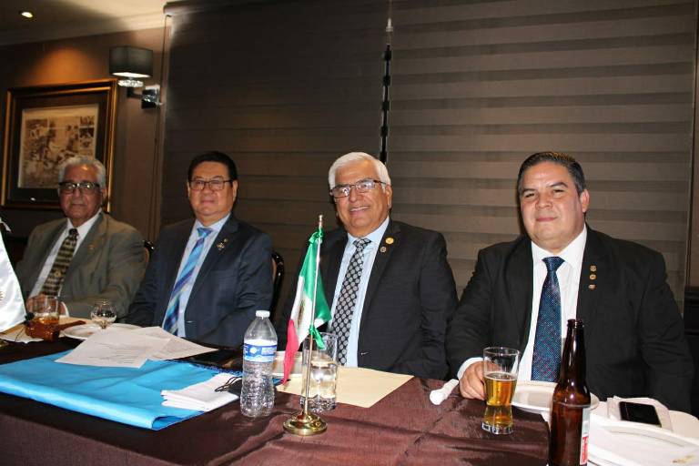 Realizan cambio de botón