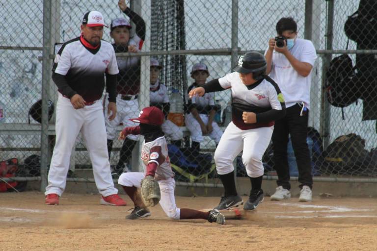 Arranca con pasión el Mazatlán Baseball Tournament 2021