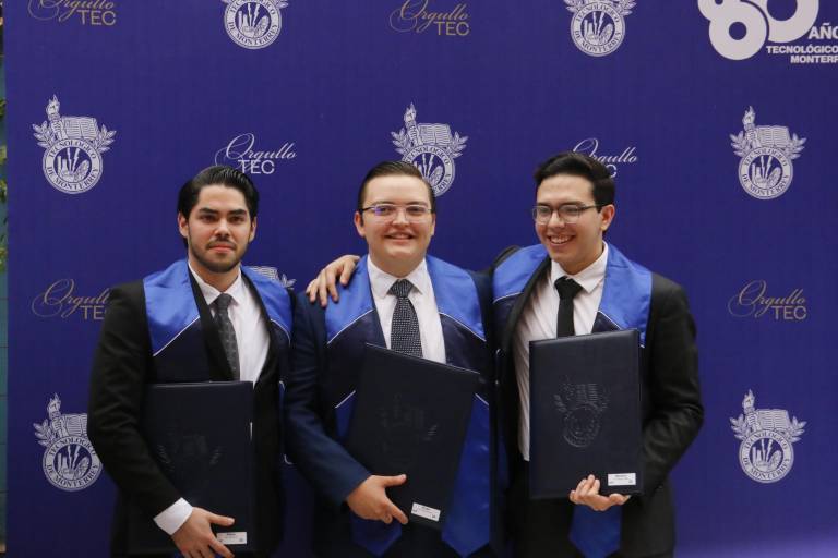 Dice adiós el Tec de Monterrey a una nueva generación