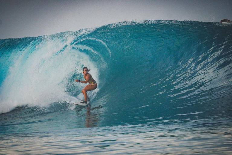 Muere surfista italiana tras ser atacada por pez espada