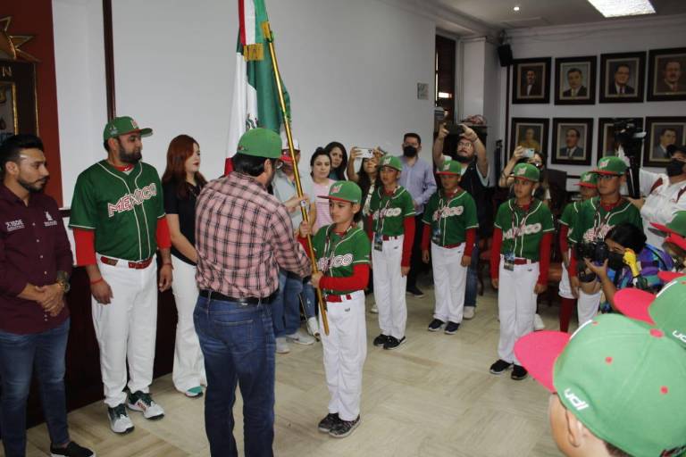 Abanderan a Selección Mexicana de Beisbol del Campeonato Panamericano U-10