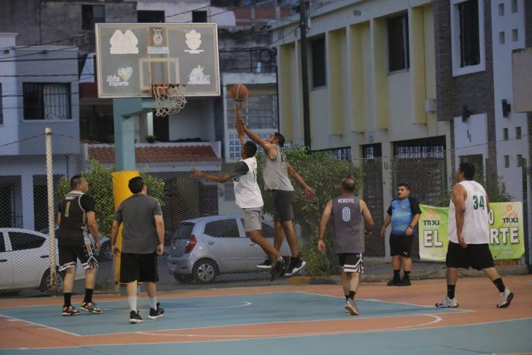 Le cortan la señal a Telmex en Liga Empresarial de Baloncesto