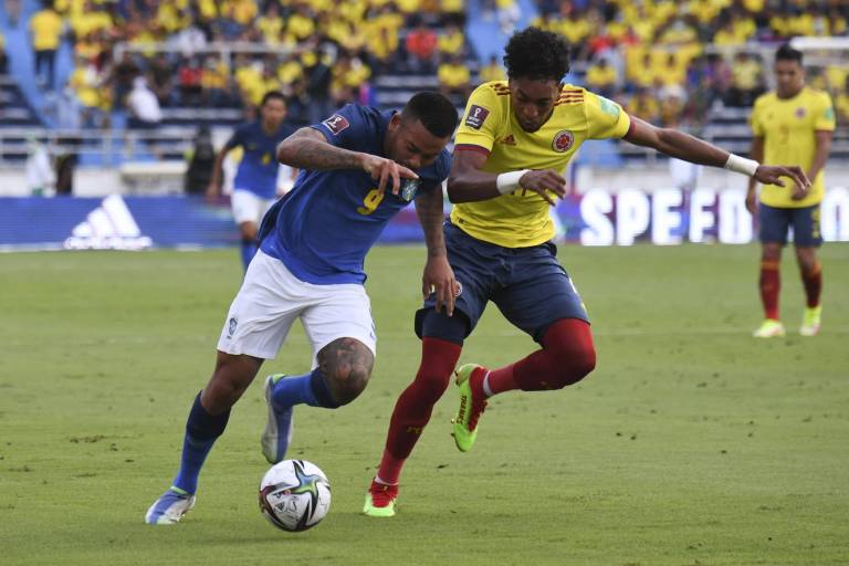Colombia corta racha de triunfos de Brasil en la eliminatoria