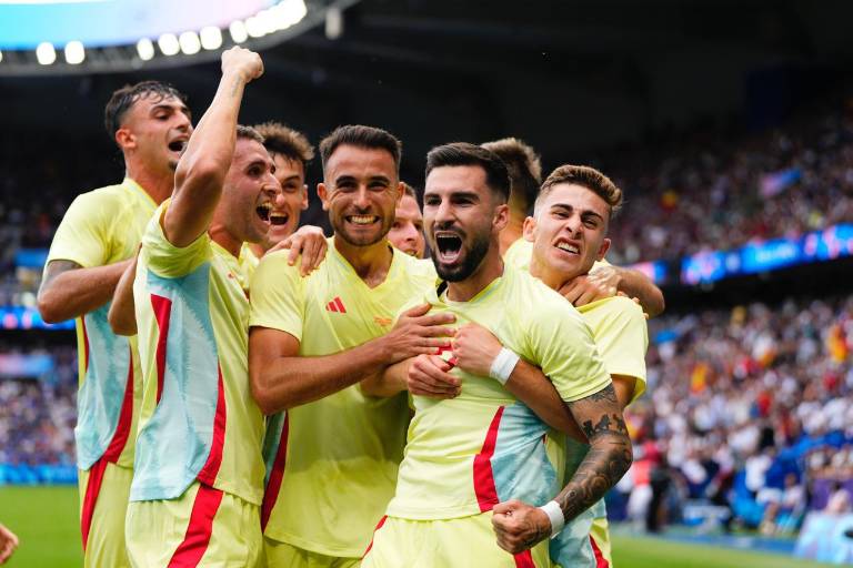 España gana el oro olímpico tras vencer a Francia en una final para la historia