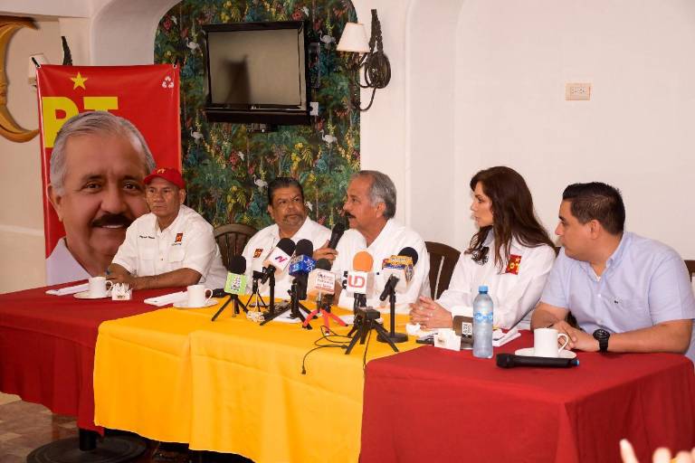 Plantea Estrada Ferreiro necesidad de una financiera agrícola