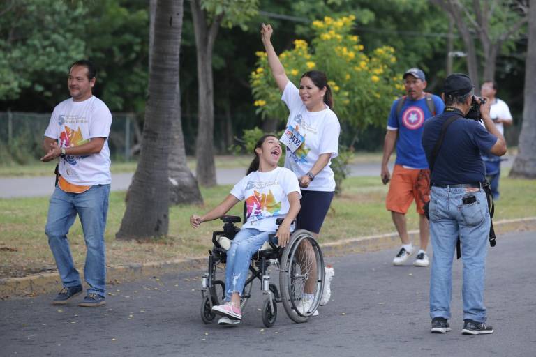 Corren a beneficio de niños con Parálisis Cerebral