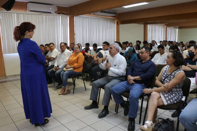 Se reduce de formar alarmante el agua dulce para consumo humano, alerta investigadora