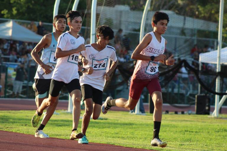 Espectacular cierre del Serial de Atletismo Imdem