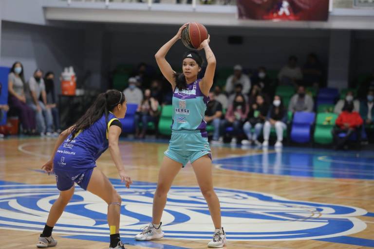 Las Plebes Basketball no tienen un debut afortunado en casa