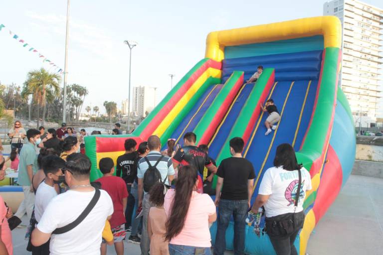 Festejan el Día Internacional de la familia en el lanzamiento de la marca MazFest