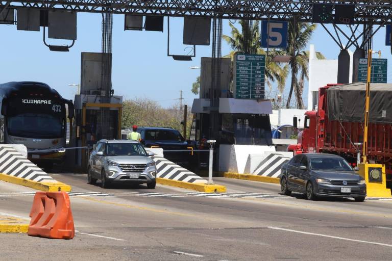 Prefieren la carretera Libre para viajar a Mazatlán