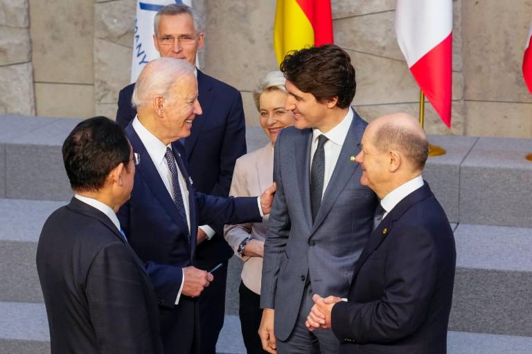 Presidente Biden llega a Europa para ‘trabajar contra Rusia’