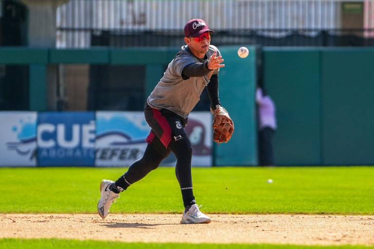 Emmanuel Ávila, Édgar Arredondo y Hansen López inician su preparación con Tomateros de Culiacán