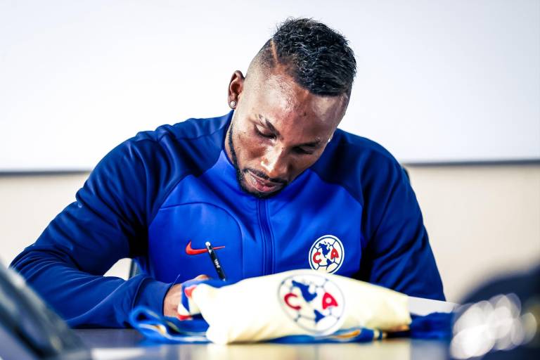 Julián Quiñones, nuevo jugador del América para el Torneo Apertura 2023