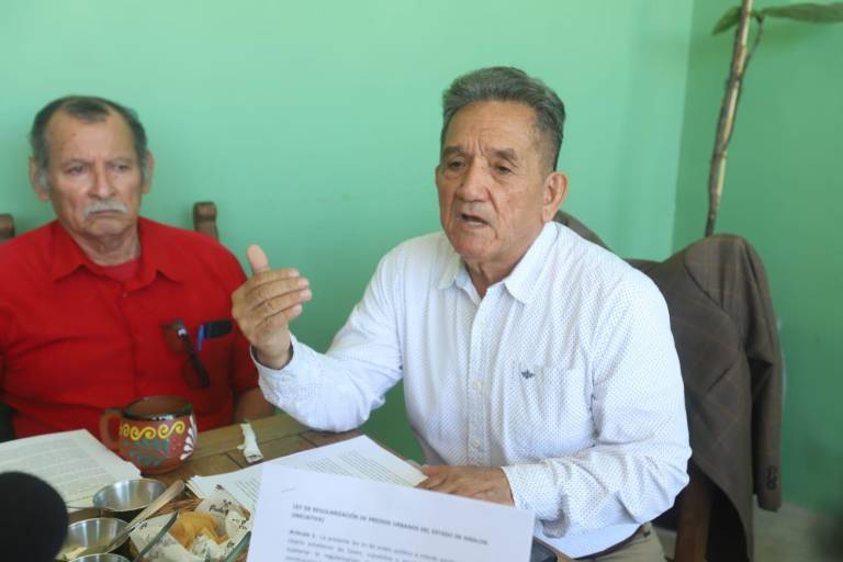 Promueven iniciativa de ley para regularizar predios en Sinaloa