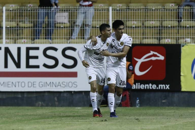 Guamuchilenses dan gran semana a Dorados de Sinaloa