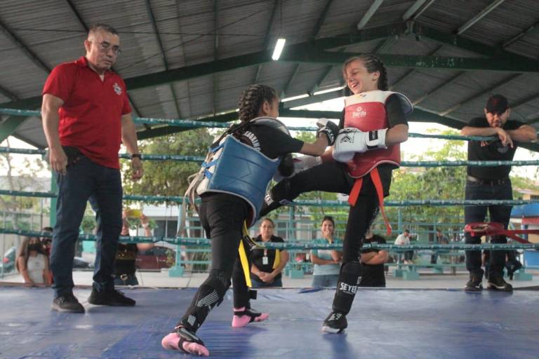 ¡Inician las patadas! Inauguran en Mazatlán Primera Liga Municipal de Kick Boxing