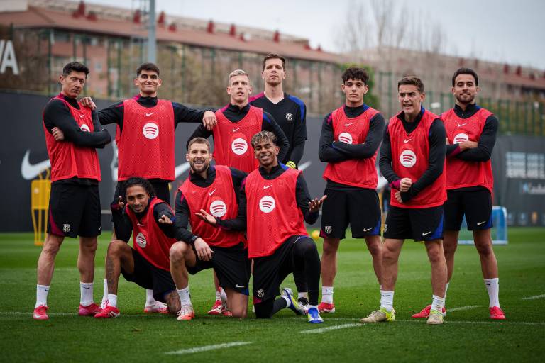 El Barcelona, a recuperar el liderato 79 días después ante un Rayo en racha