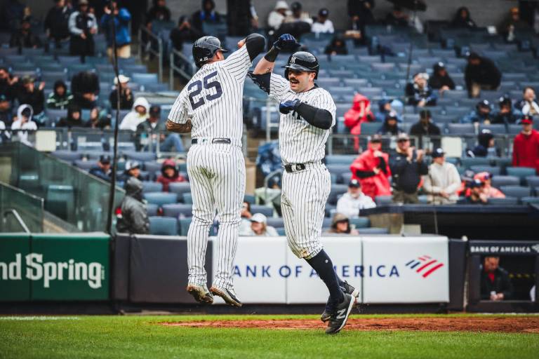 Yanquis remonta y evita que Diamondbacks gane terreno en los comodines de la Liga Nacional