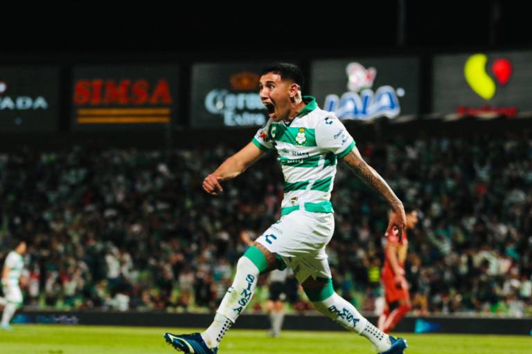 Victoria de ‘locos’ en Torreón; Santos gana 3-2 a Pumas