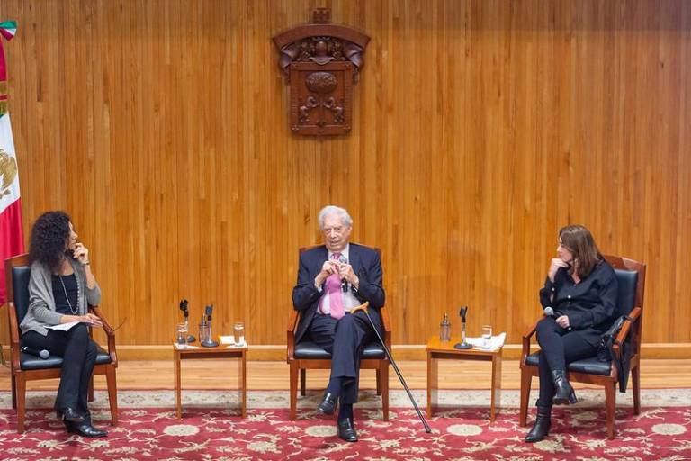 Dedicarán la Bienal Vargas Llosa a la memoria de Raúl Padilla López