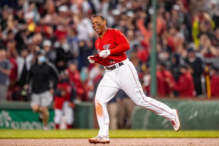 Rafael Devers define el triunfo de los Medias Rojas sobre los Azulejos