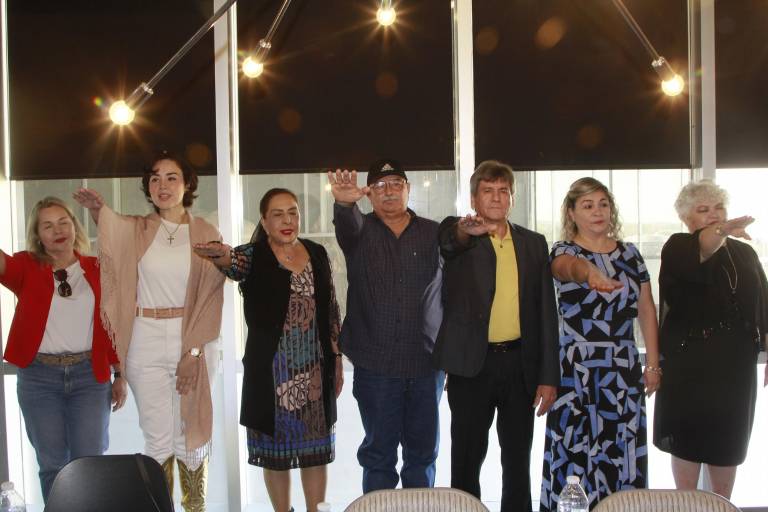 Tiene nuevo patronato En Acción Solo por Amor IAP